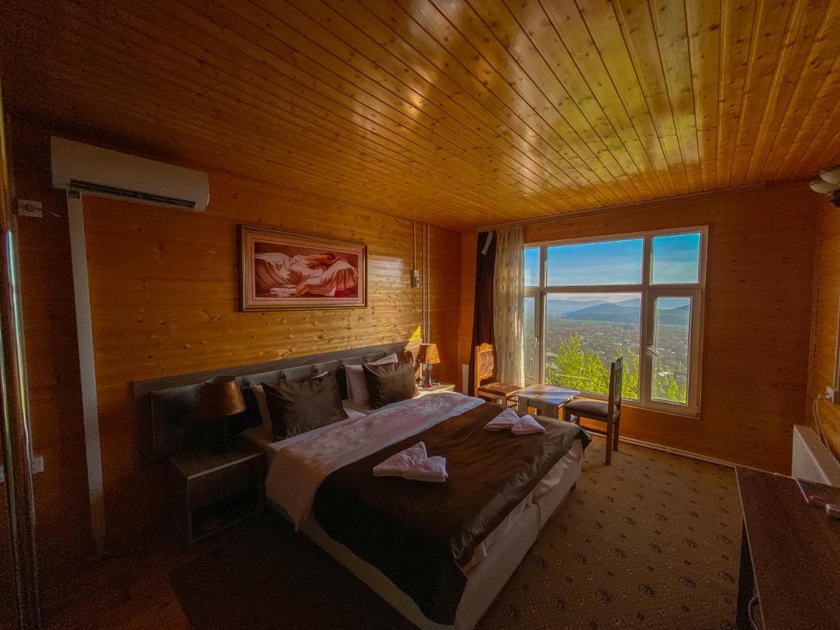 Kungut Hotel & Restaurant Sheki Exterior photo