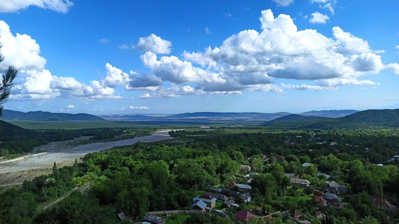 Kungut Hotel & Restaurant Sheki Exterior photo