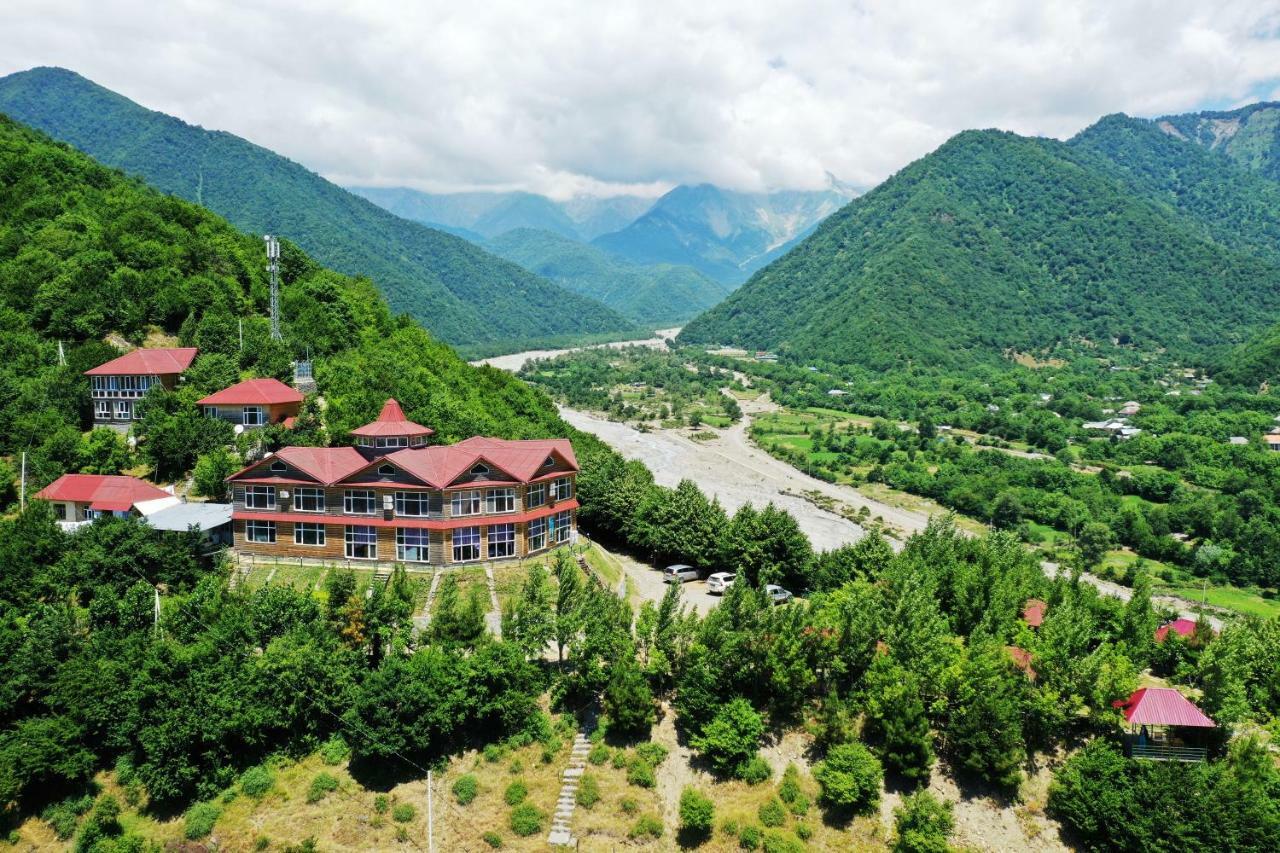 Kungut Hotel & Restaurant Sheki Exterior photo